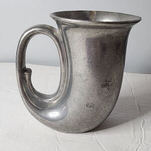 Plough Tavern - Duratale by Leonard Silver Co - Horn Shaped Mug VINTAGE BARWARE